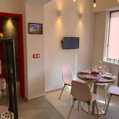 Apartment Il Teatro Flat # Center # Modern & Brand New